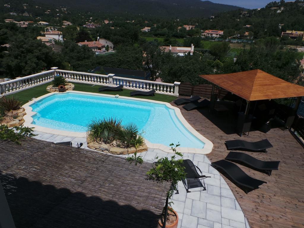 Appartement Vue Montagne Garéoult Exterior foto